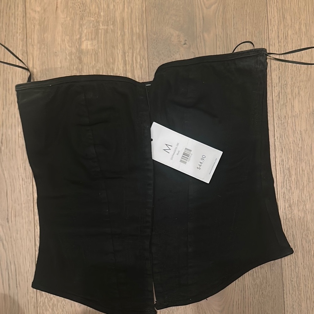 AKIRA Black Corset